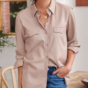 NWT Bb Dakota Ready Faux It Top